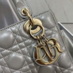 dior m0538 small lady my abcdior bag pearlescent gray cannage lambskin 03 luxibags.ru .jpg