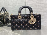 dior m0540 medium lady d joy bag black cannage lambskin with gold finish butterfly studs 02 luxibags.ru .jpg