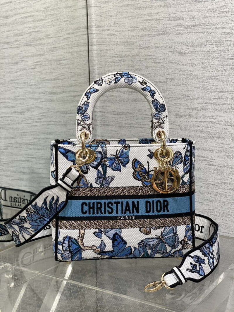 dior m0565 medium lady d lite white and pastel midnight blue toile de jouy mexico m1039 01 luxibags.ru .jpg
