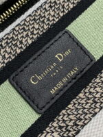 dior m0565 medium lady d lite white multicolor toile de jouy mexico embroidery m1038 09 luxibags.ru .jpg