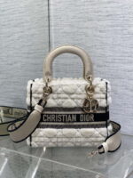 dior m0565 medium lady d lite wool beige and blue m1035 01 luxibags.ru .jpg