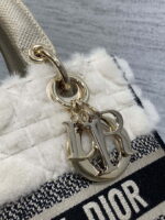 dior m0565 medium lady d lite wool beige and blue m1035 03 luxibags.ru .jpg
