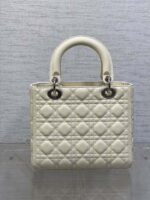 dior m0565 medium lady dior bag beige grained cannage calfskin silver 06 luxibags.ru .jpg