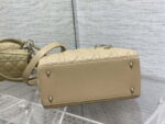 dior m0565 sand colored grained cannage calfskin silver 07 luxibags.ru .jpg