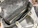 dior m0566 large lady d lite gray de jouy embroidery m1053 08 luxibags.ru .jpg