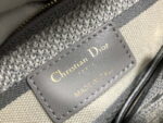dior m0566 large lady d lite gray de jouy embroidery m1053 09 luxibags.ru .jpg