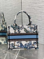 dior m1265 small book tote white and pastel midnight blue toile de jouy mexico embroidery 004 luxibags.ru .jpg