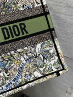 dior m1296 book tote medium blue and white butterfly bandana embroidery m098 03 luxibags.ru .jpg