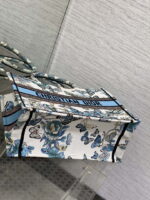 dior m1296 book tote medium white with blue butterfly bandana embroidery m104 07 luxibags.ru .jpg