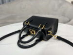 dior m8671ubeq m900 small boston bag black box calfskin m8671 15 luxibags.ru .jpg