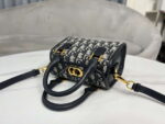 dior m8671ubeq m900 small boston bag navy blue box oblique m8671 07 luxibags.ru .jpg