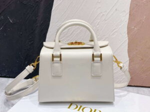 dior m8671ubeq m900 small boston bag white box calfskin m8671 01 luxibags.ru .jpg