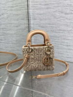 dior s0856 micro lady bag limited edition handmade beads lambskin apricot 01 luxibags.ru .jpg
