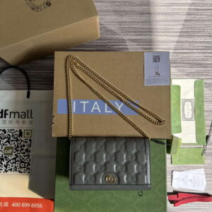 gucci 723787 gg matelasse chain wallet grey 1 luxibags.ru .jpg