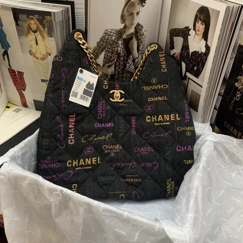 hanel as3156 maxi hobo bag printed denim gold tone metal black 01 luxibags.ru .jpg