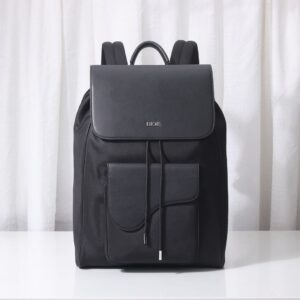 borsa dior uomo lqyau.jpg