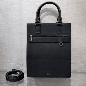 borsa dior uomo qsmja.png