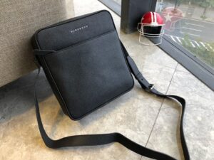 burberry borse uomo 8hiup.jpg