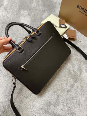 burberry borse uomo bzwev.jpg