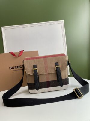 burberry borse uomo dfui2.jpg