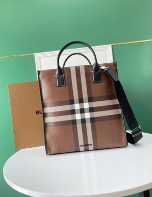 burberry borse uomo gdzgi.jpg