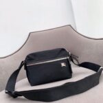burberry borse uomo ypikg.jpg