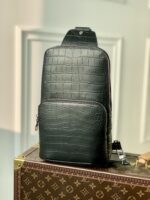 lv borsa uomo 4rooh.jpg
