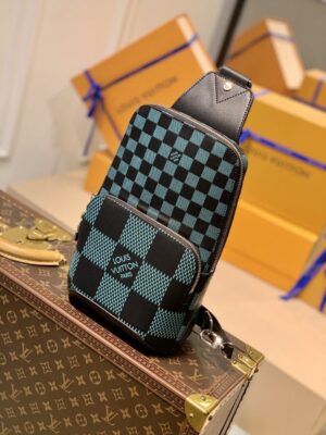 lv borsa uomo 7jxoi.jpg
