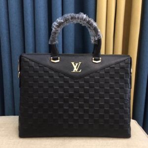 lv borsa uomo fnraa.jpg