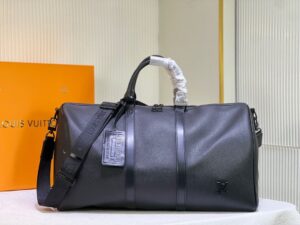 lv borsa uomo gqlt0.jpg