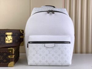 lv borsa uomo lljhn.jpg