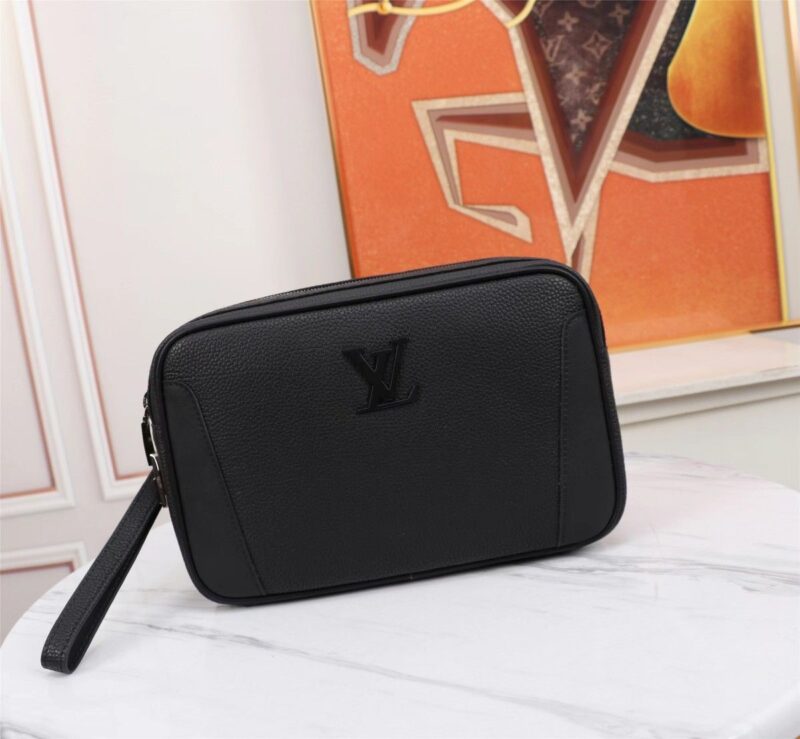 lv borsa uomo szpio.jpg