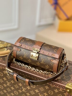 lv borsa uomo utewe.jpg