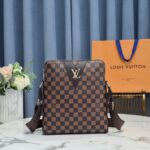 lv borsa uomo zpnna.jpg