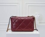 chanel 19 flap bag shiny crumpled leather burgundy 22cm a906g.jpeg