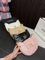 chanel 19 hobo bag mixed metal hardware white 28cm fkskg.jpg