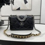 chanel 19 series classic double c logo silver turn buckle black 31cm 9t3hm.jpg