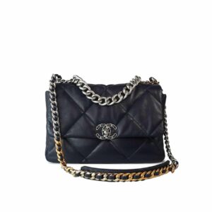 chanel 19 series classic double c logo silver turn buckle black 31cm bp87t.jpg