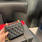 chanel 21a mini flap coin purse with chain handle shoulder crossbody bag black 12cm yndue.jpg