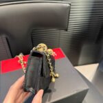 chanel 21a mini flap coin purse with chain handle shoulder crossbody bag black 12cm ynfhn.jpg