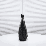 chanel 22 handbag shiny and gold tone metal black 42cm as3261 b19059 94305 ckjff.png