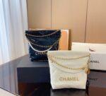 chanel 22 mini handbagcrystal pearlsblack 22cm as3980 b10672 94305 vtcjg.jpg