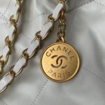 chanel 22 small handbag white 37cm as3260 b09859 10601 axvmb.jpg