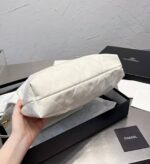 chanel 22 small handbag white 37cm as3260 b09859 10601 embel.jpeg