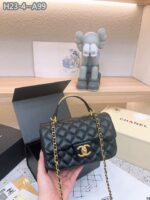 chanel 22b flap bag with gold hardware top handle black 21cm as2431 8c919.jpg