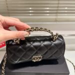 chanel 23p clutch with chain bag with top handle black 18cm 3238 b10307 94305 6yqax.jpg