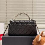 chanel 23p clutch with chain bag with top handle black 18cm 3238 b10307 94305 agayi.jpg