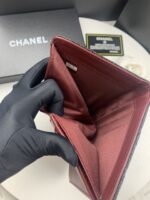chanel black caviar leather classic long flap wallet 195cm n03z5.jpg