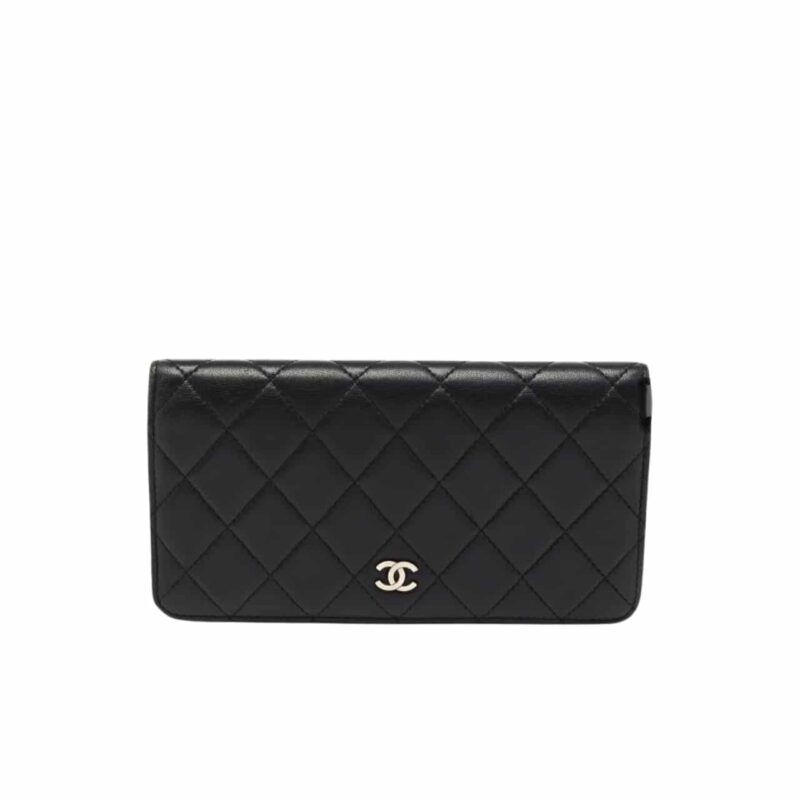 chanel black quilted classic long flap with silver hardware wallet 195cm yi3fn.jpg