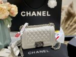 chanel boy flap with palladium hardware white 20cm vhwhm.jpg